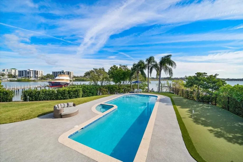 430 St Andrews Drive Belleair FL 33756