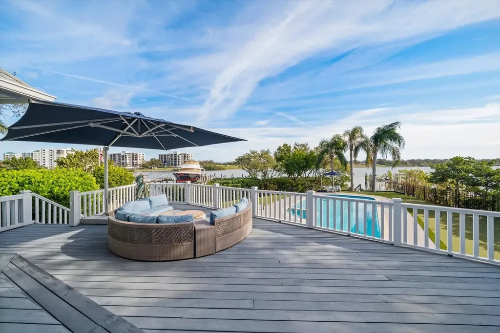 430 St Andrews Drive Belleair FL 33756