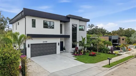 2450 Hawthorne Street Sarasota FL 34239