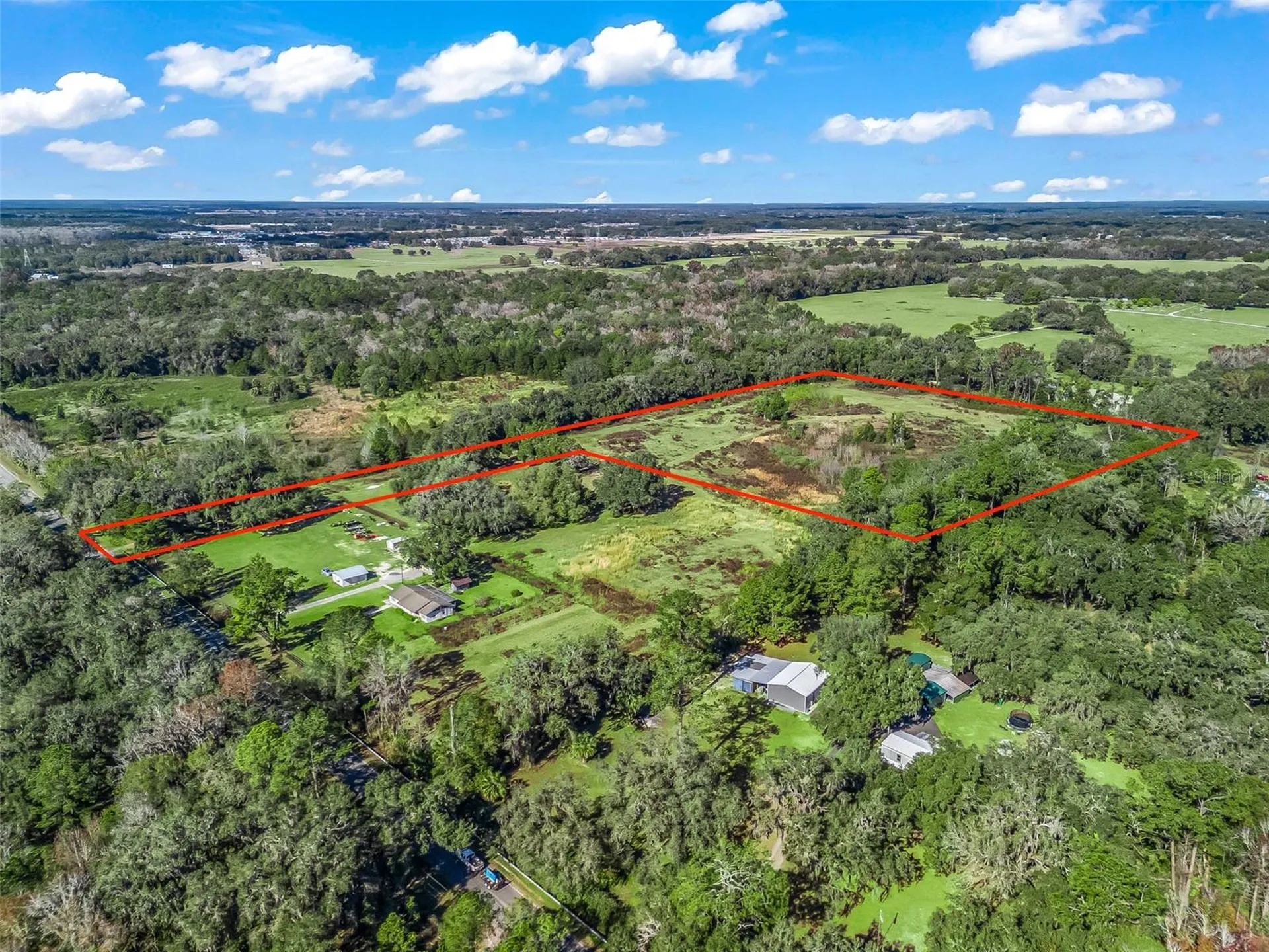 2082 44-a Wildwood FL 34785