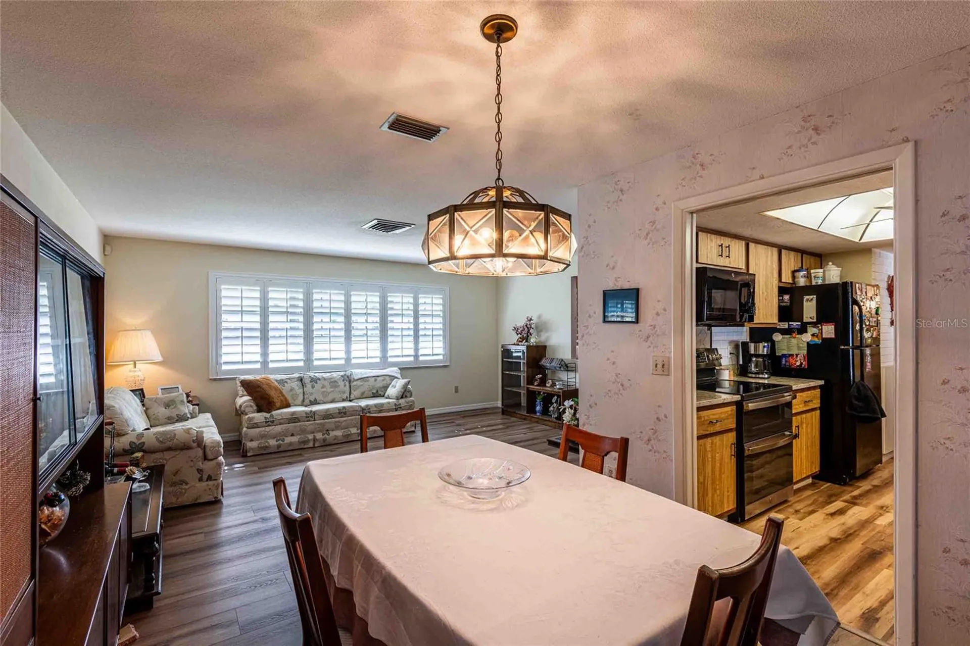 1830 Oak Forest Drive S Clearwater FL 33759