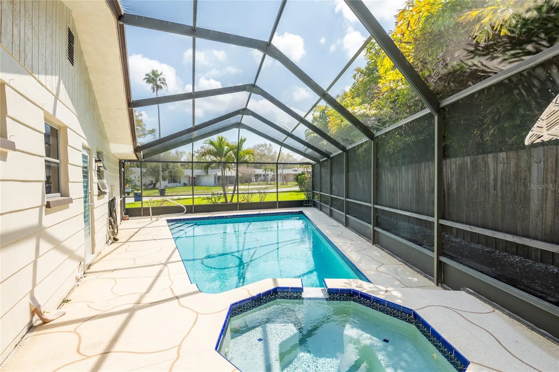 1830 Oak Forest Drive S Clearwater FL 33759