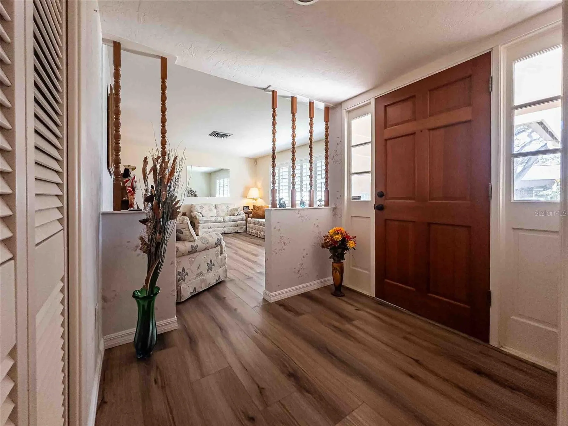 1830 Oak Forest Drive S Clearwater FL 33759