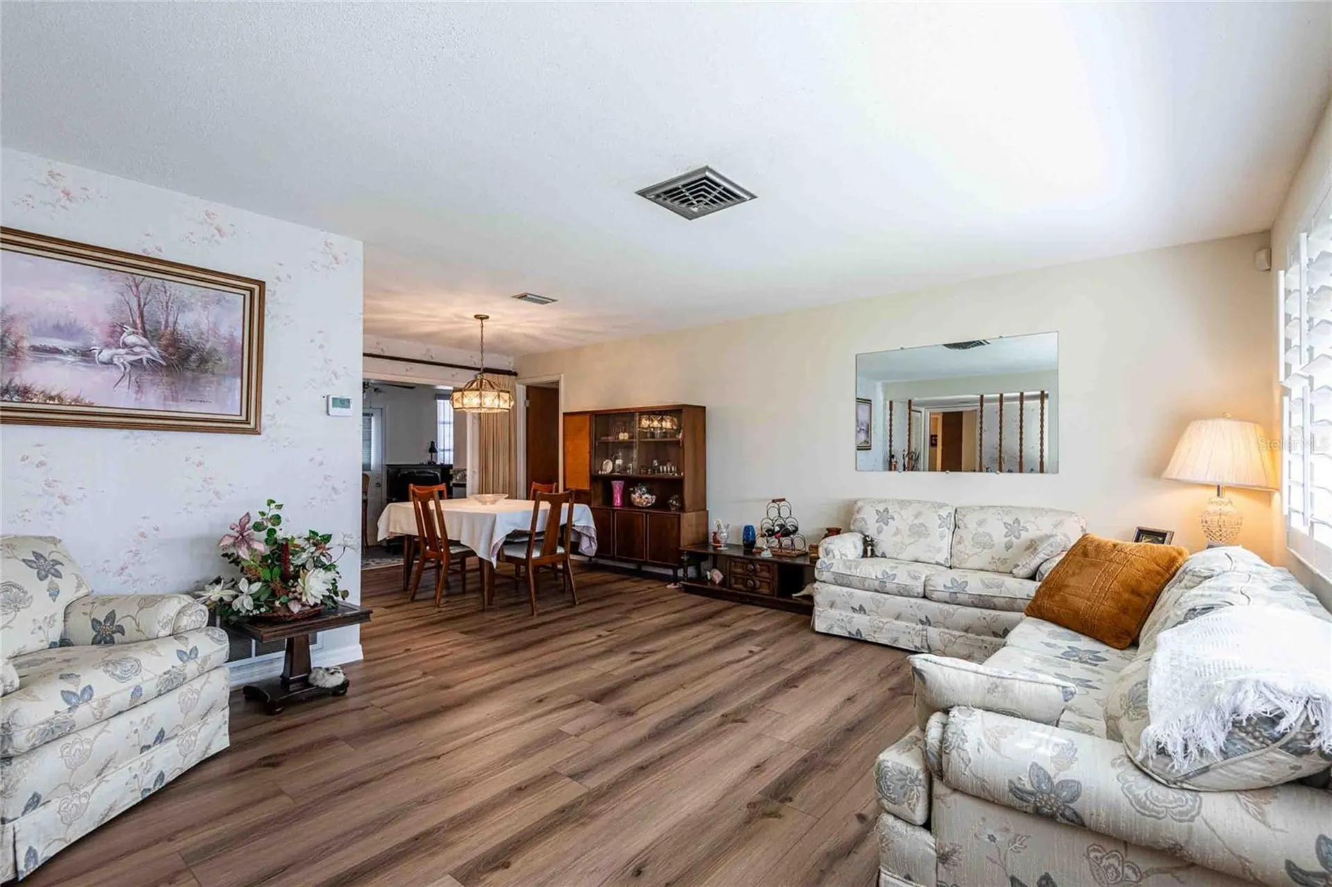 1830 Oak Forest Drive S Clearwater FL 33759
