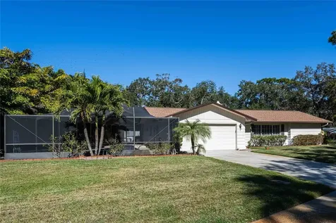 1830 Oak Forest Drive S Clearwater FL 33759