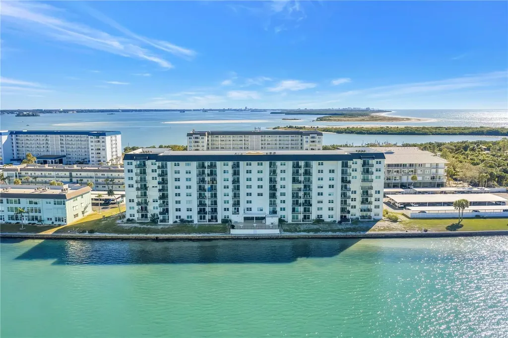 9 Haig Place Dunedin FL 34698