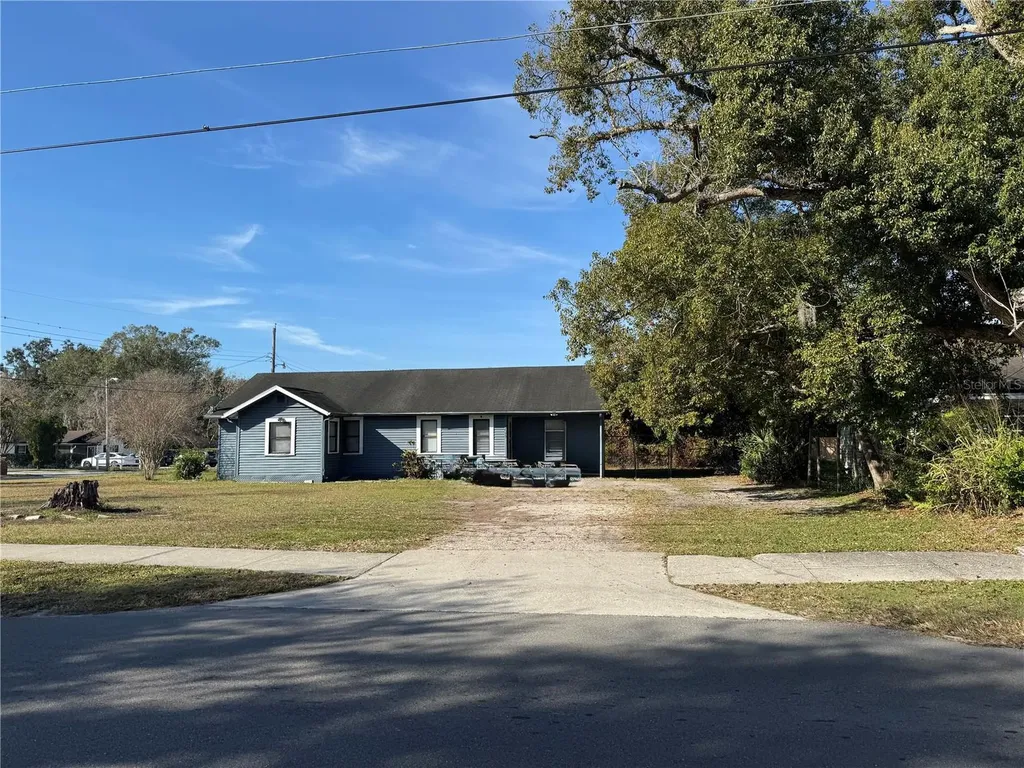 1049 Plateau Avenue Lakeland FL 33815