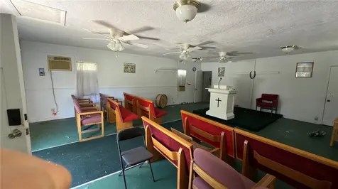 1121 S Adelle Avenue Deland FL 32720