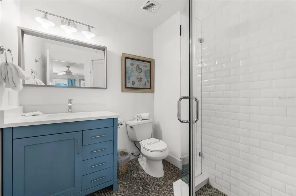 355 Calle Miramar Sarasota FL 34242