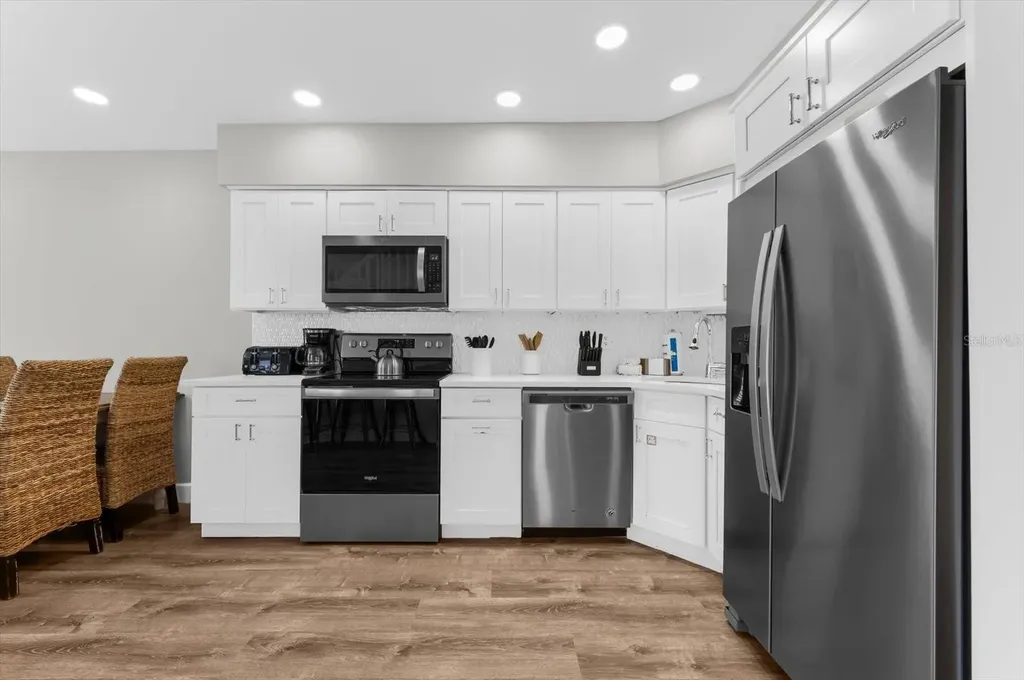 355 Calle Miramar Sarasota FL 34242