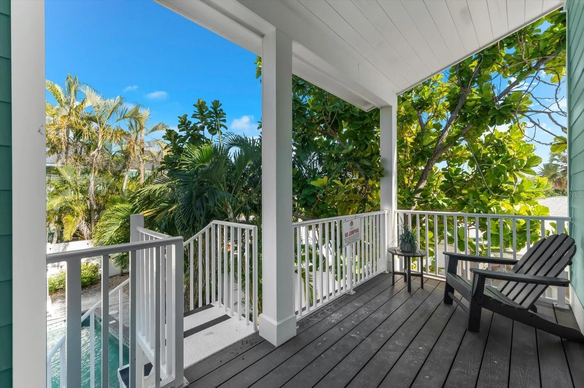 355 Calle Miramar Sarasota FL 34242