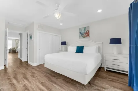 355 Calle Miramar Sarasota FL 34242