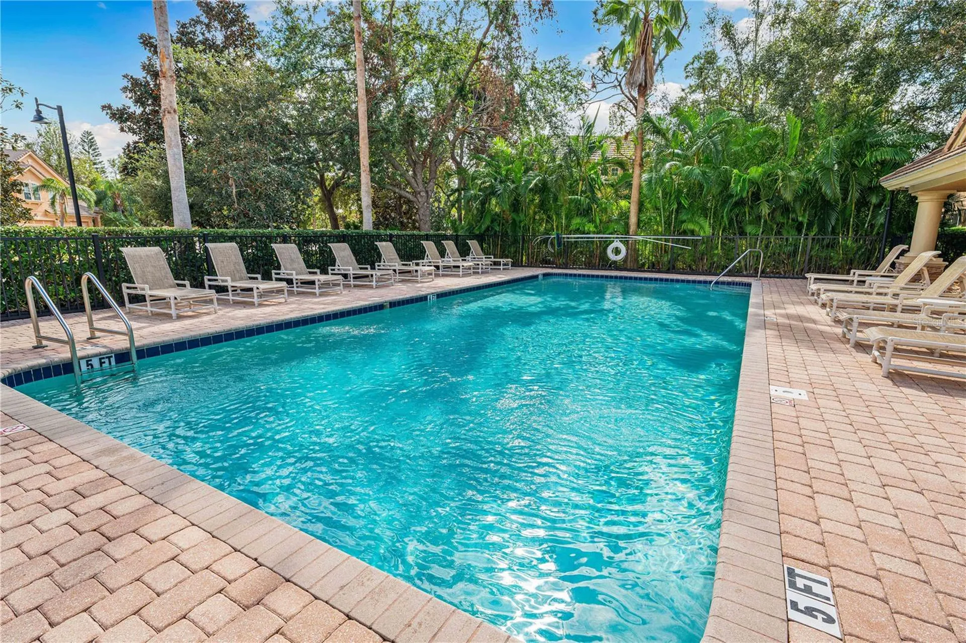 5519 Napa Drive Sarasota FL 34243