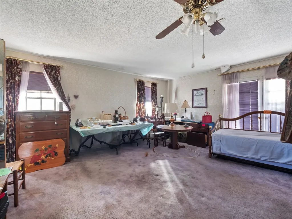 6604 Mt Plymouth Road Apopka FL 32712