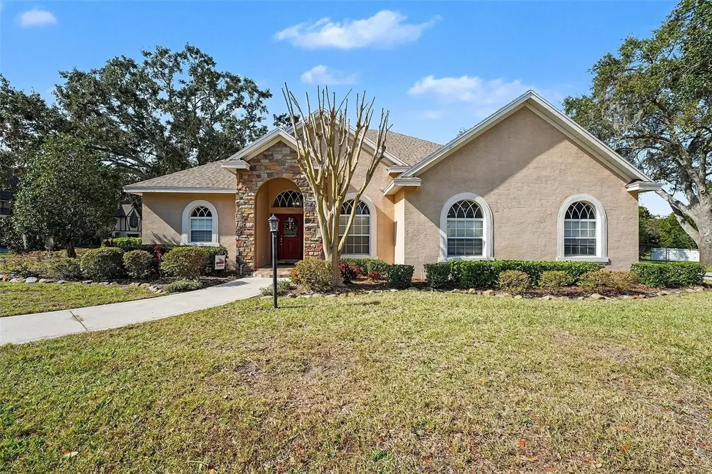 5685 Lake Victoria Drive Lakeland FL 33813