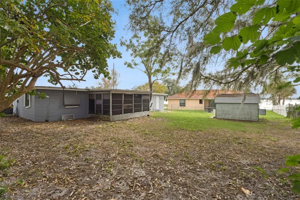 106 Lantern Lane Winter Haven FL 33884