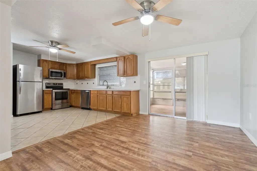 106 Lantern Lane Winter Haven FL 33884