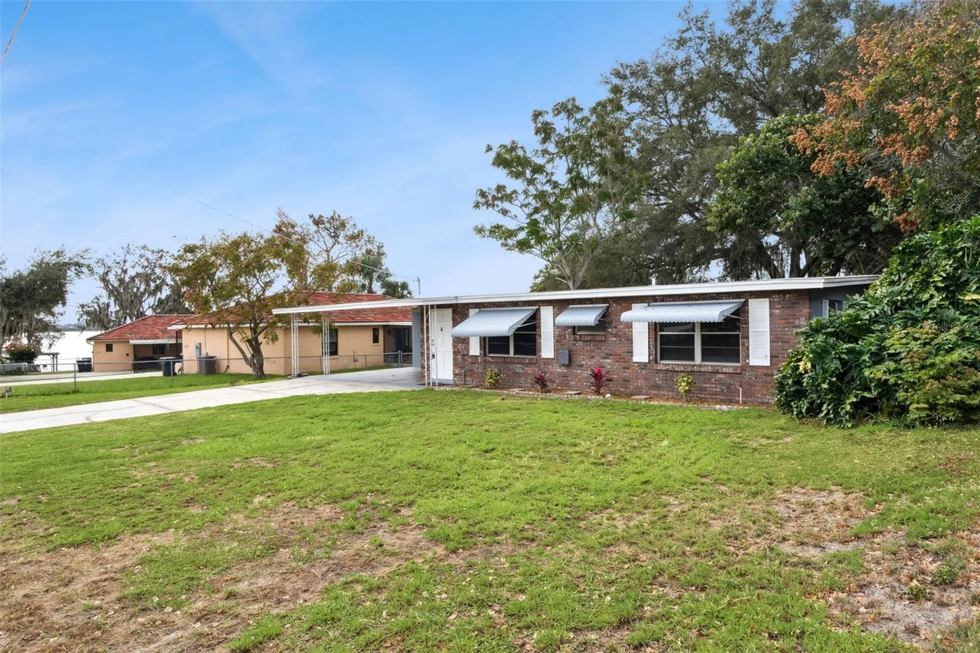 106 Lantern Lane Winter Haven FL 33884