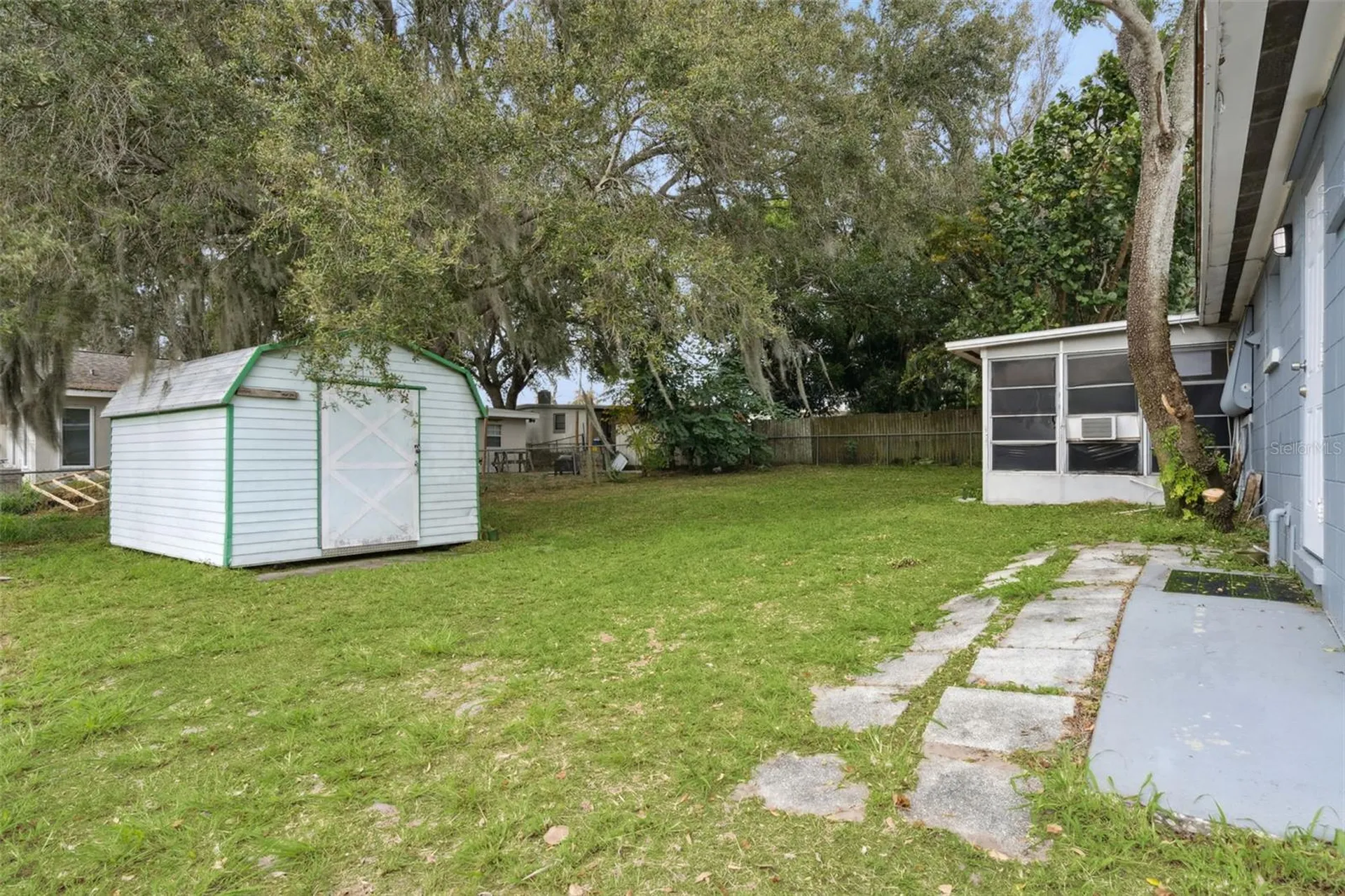 106 Lantern Lane Winter Haven FL 33884