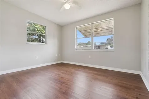 106 Lantern Lane Winter Haven FL 33884