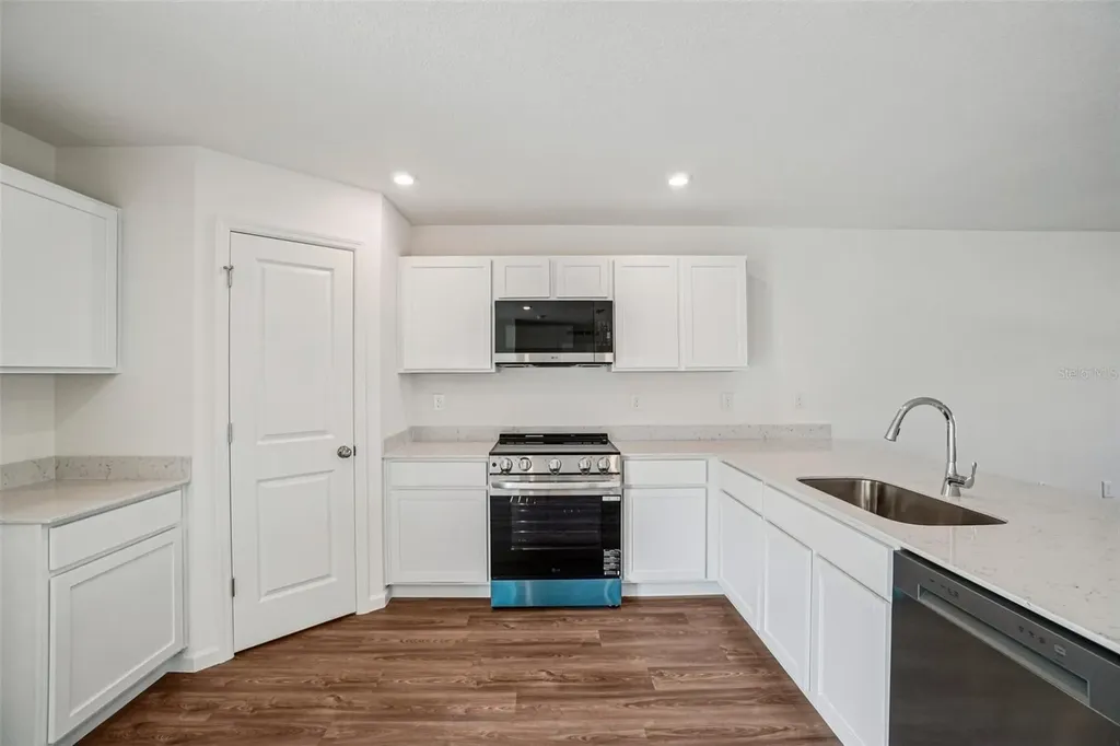 2294 Oklahoma Drive Sumterville FL 33585