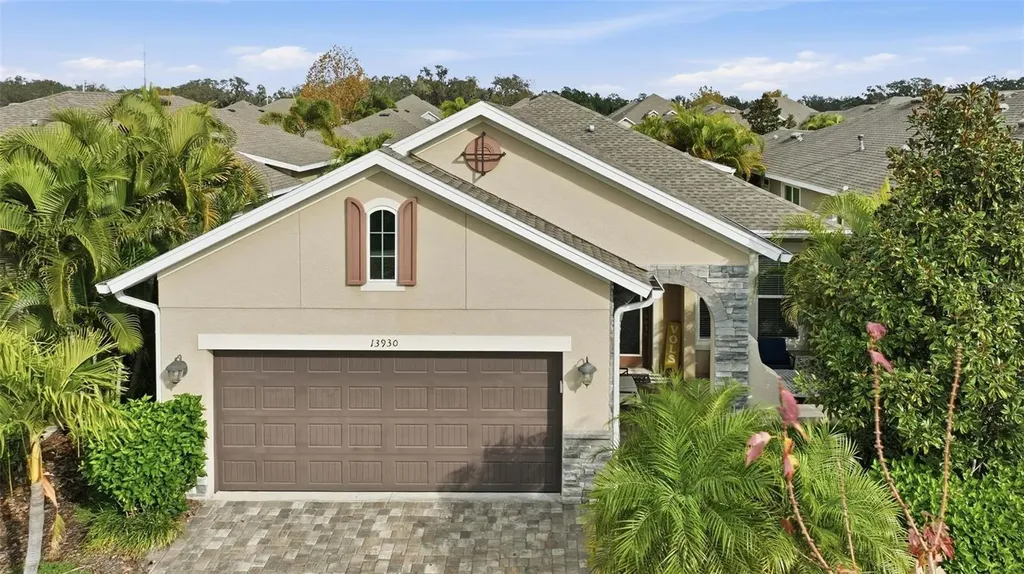 13930 Swallow Hill Drive Lithia FL 33547