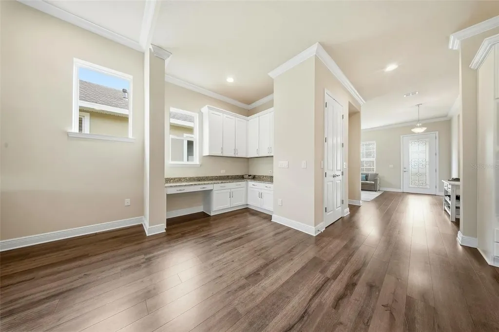 13930 Swallow Hill Drive Lithia FL 33547