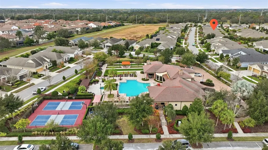 13930 Swallow Hill Drive Lithia FL 33547