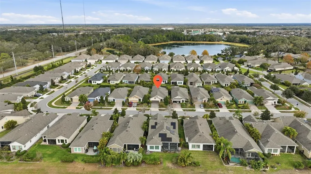 13930 Swallow Hill Drive Lithia FL 33547