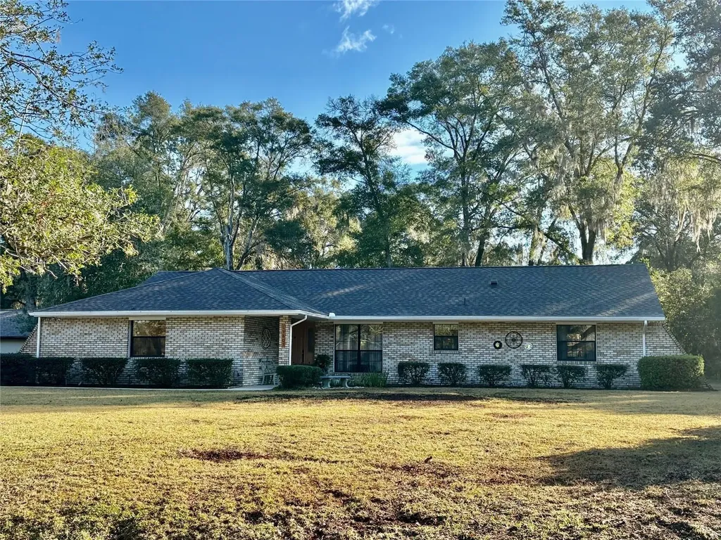 19807 SW 85th Loop Dunnellon FL 34432