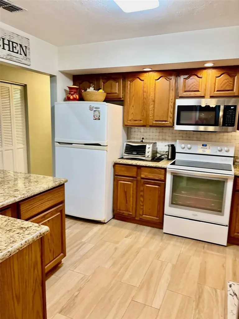 19807 SW 85th Loop Dunnellon FL 34432