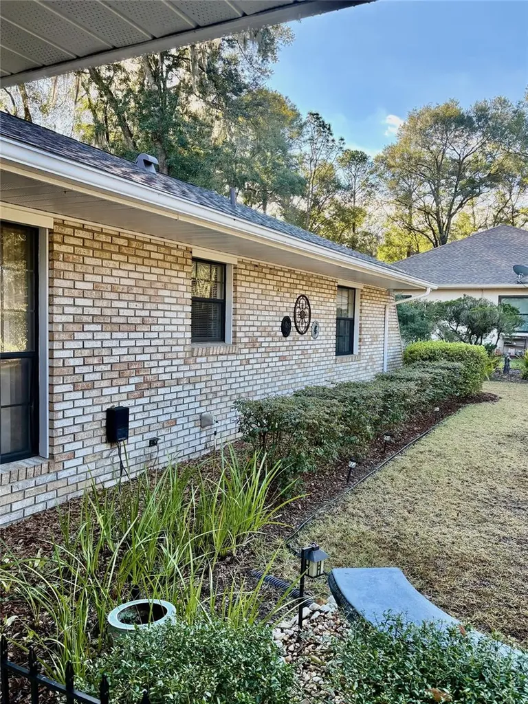 19807 SW 85th Loop Dunnellon FL 34432