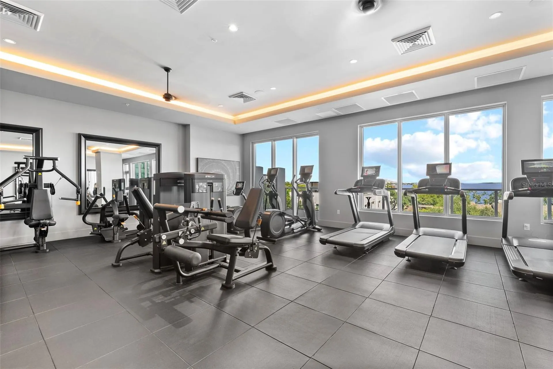 2910 W Barcelona Street Tampa FL 33629