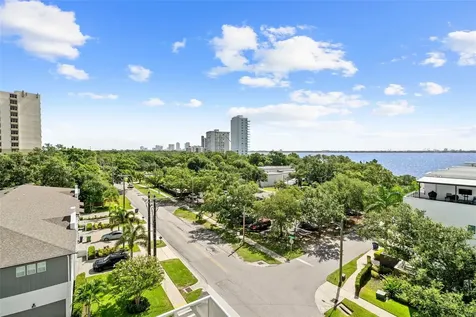 2910 W Barcelona Street Tampa FL 33629