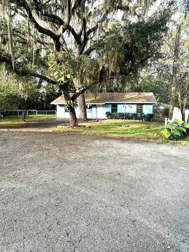 37 Cedar Tree Terrace Ocala FL 34472