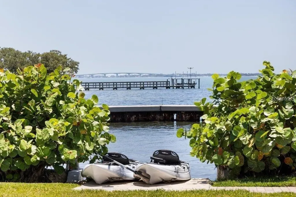4511 Bay Shore Road Sarasota FL 34234