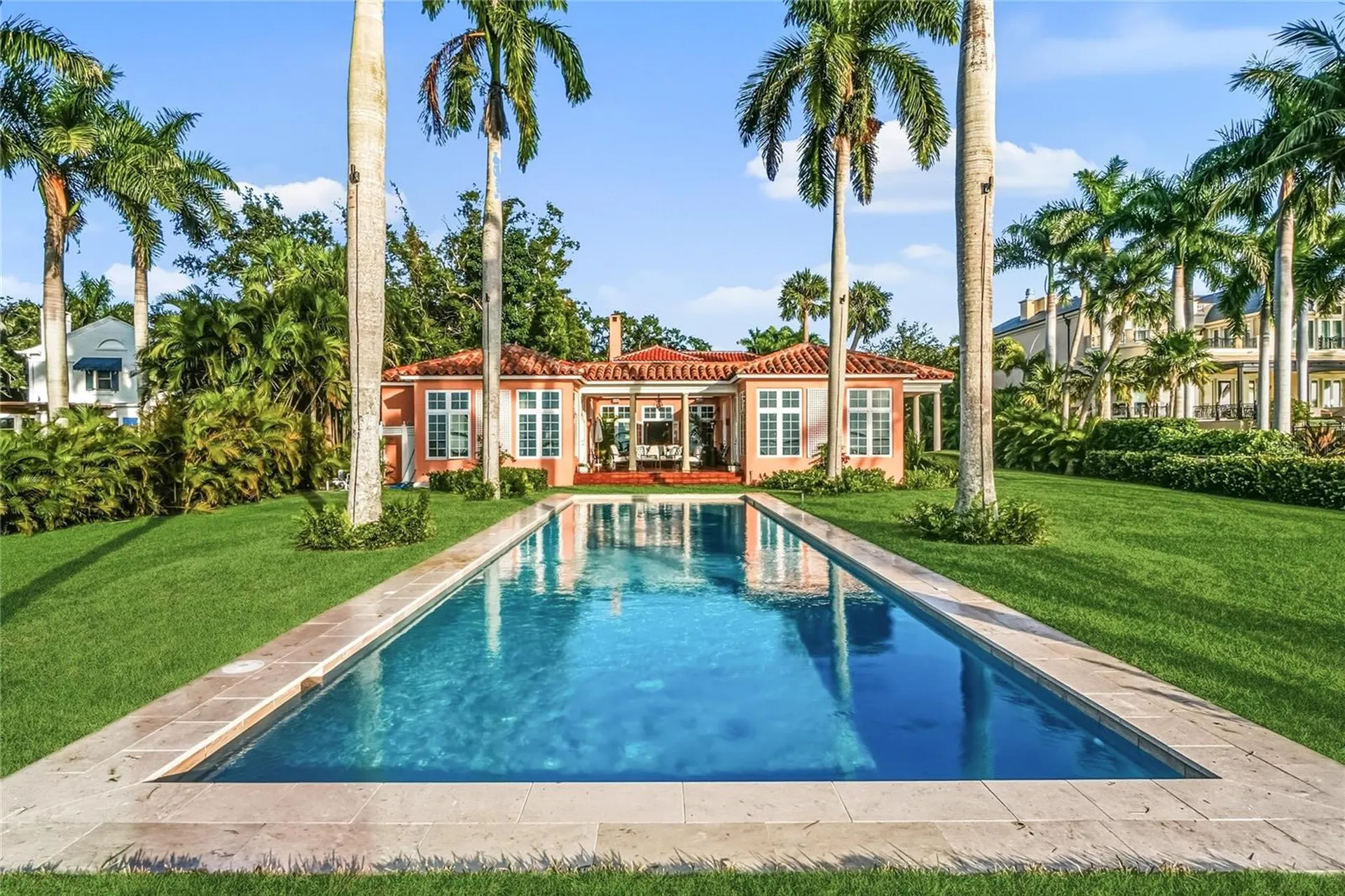 4511 Bay Shore Road Sarasota FL 34234