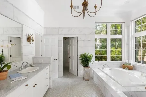 4511 Bay Shore Road Sarasota FL 34234