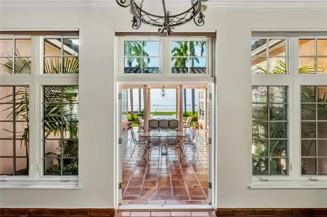 4511 Bay Shore Road Sarasota FL 34234