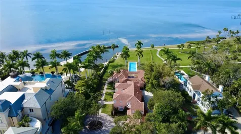 4511 Bay Shore Road Sarasota FL 34234