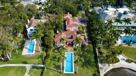 4511 Bay Shore Road Sarasota FL 34234