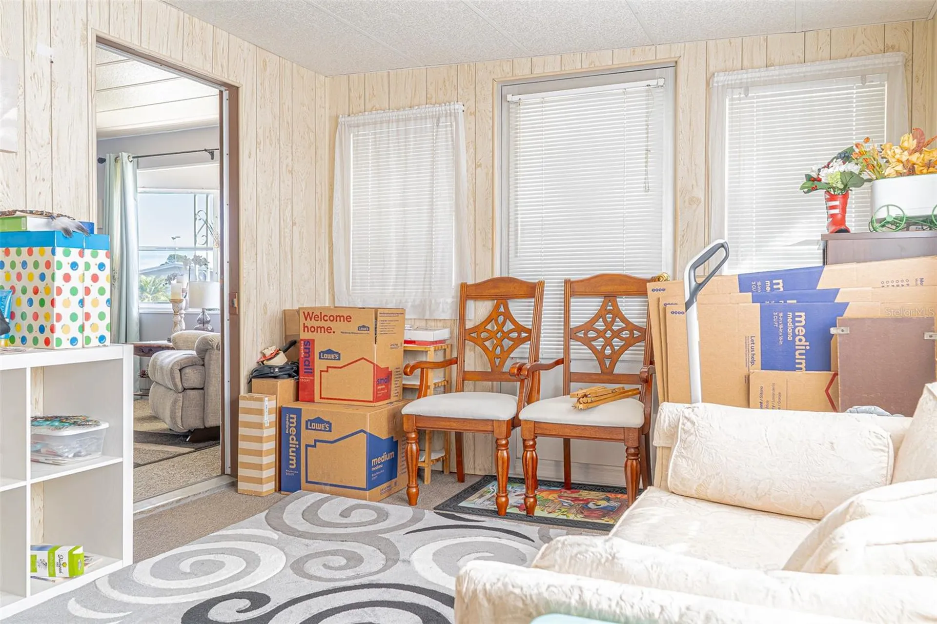 4603 Newcomb Avenue Zephyrhills FL 33541