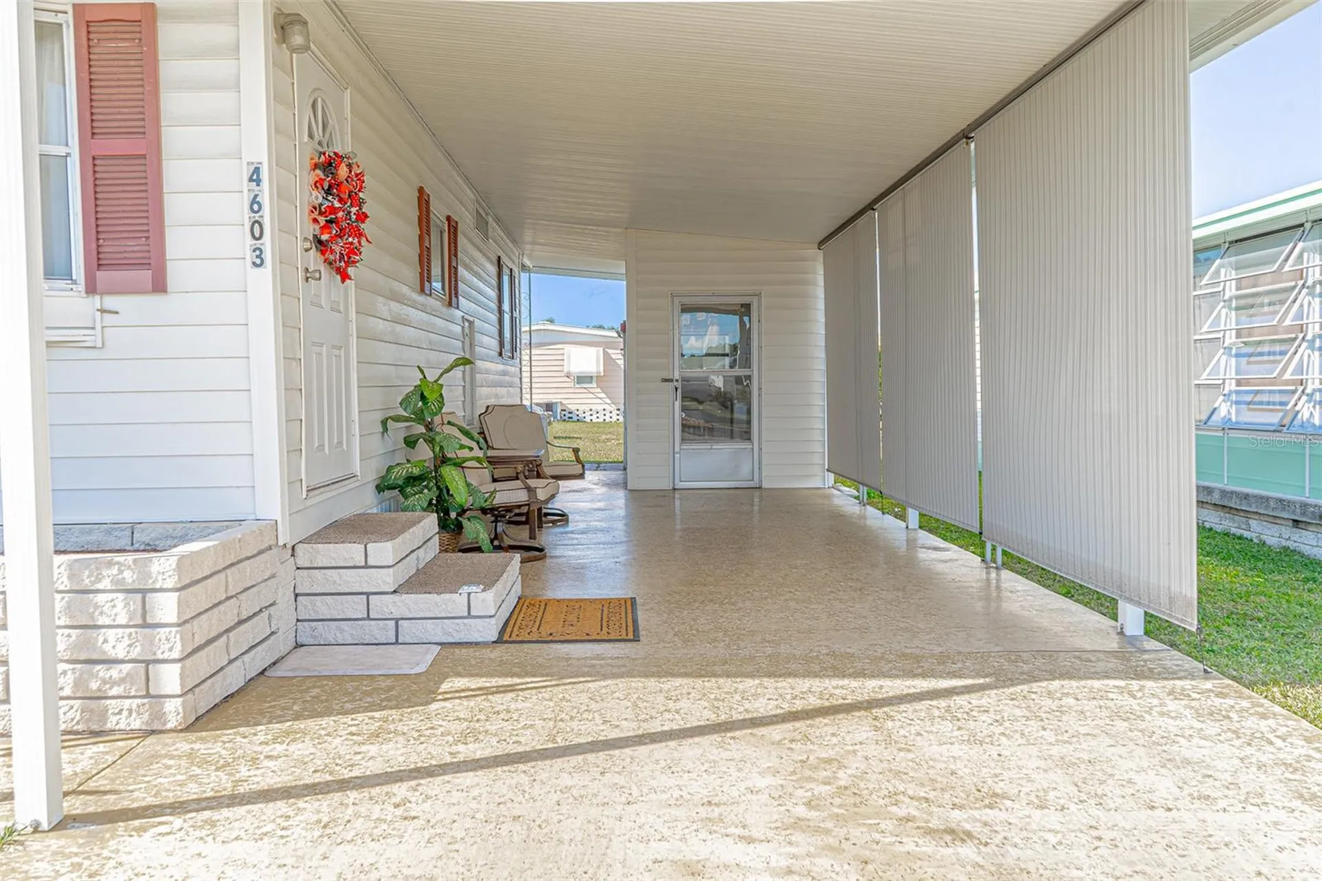 4603 Newcomb Avenue Zephyrhills FL 33541