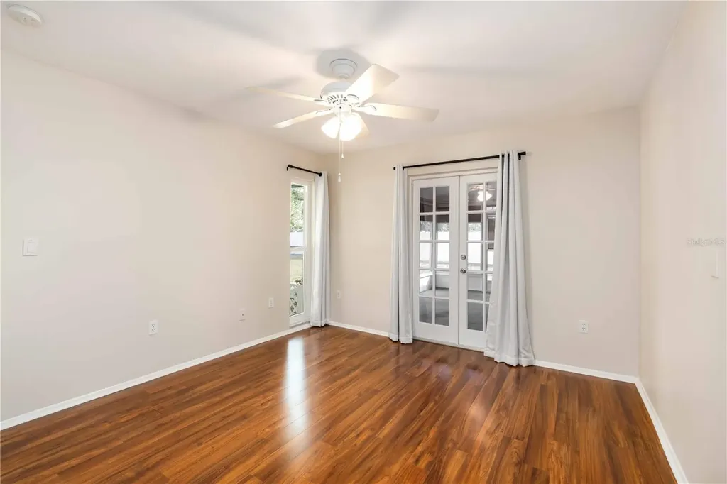 2705 Amanda Drive Sarasota FL 34232