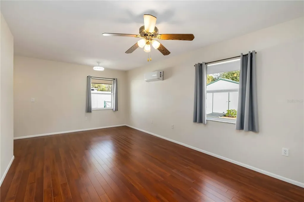 2705 Amanda Drive Sarasota FL 34232