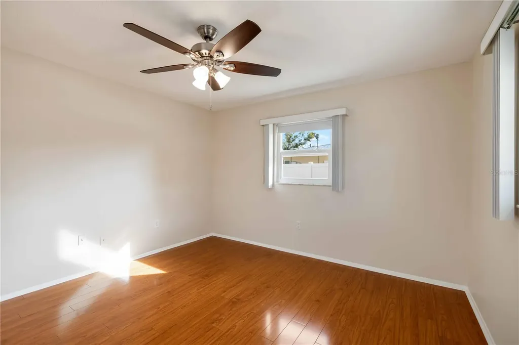 2705 Amanda Drive Sarasota FL 34232