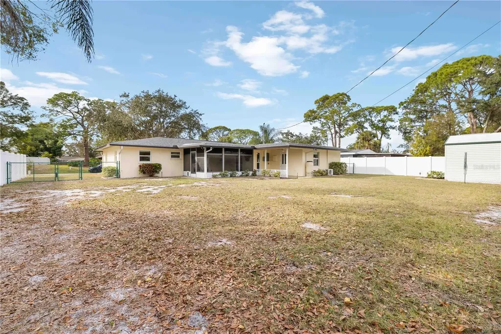 2705 Amanda Drive Sarasota FL 34232