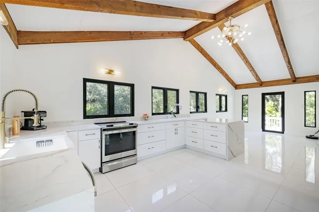 19481/483 S River Road Alva FL 33920