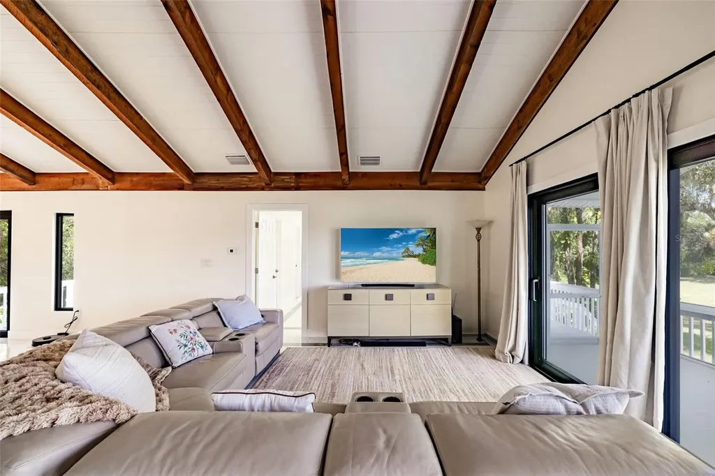 19481/483 S River Road Alva FL 33920