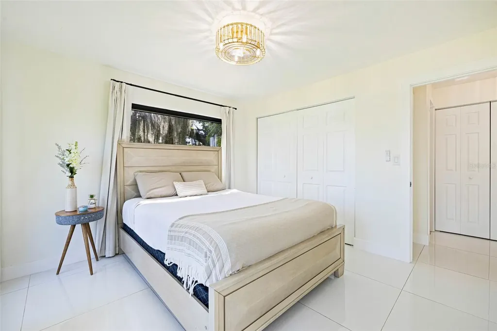 19481/483 S River Road Alva FL 33920